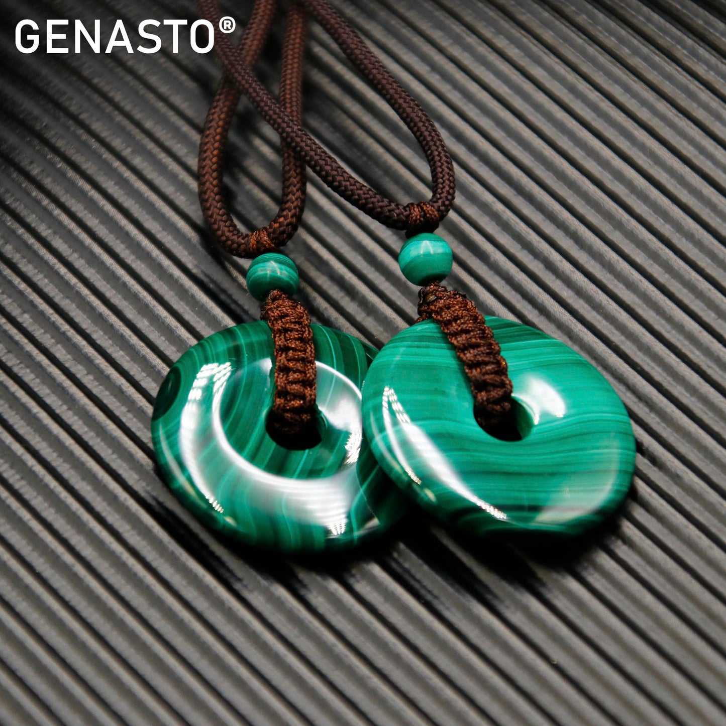 malachite crystals